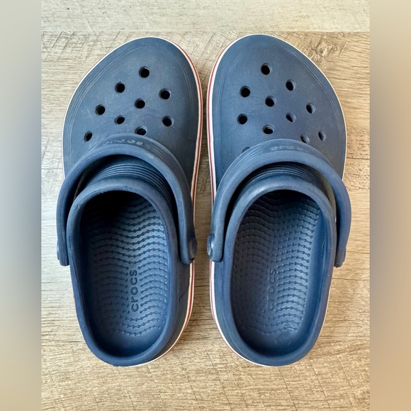 Kids Navy Blue Clogs with Red Stripe - Picture 4 of 11